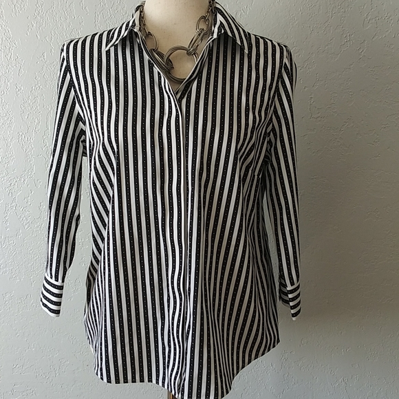 Chico's 3/4 sleeve career button down size 0 - Picture 8 of 13